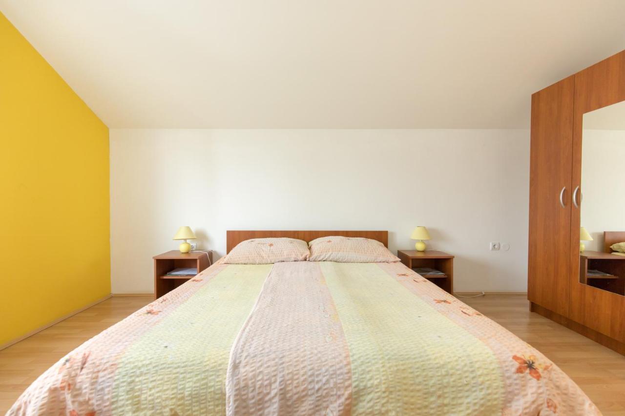 Guesthouse Capistro Bilje Екстер'єр фото