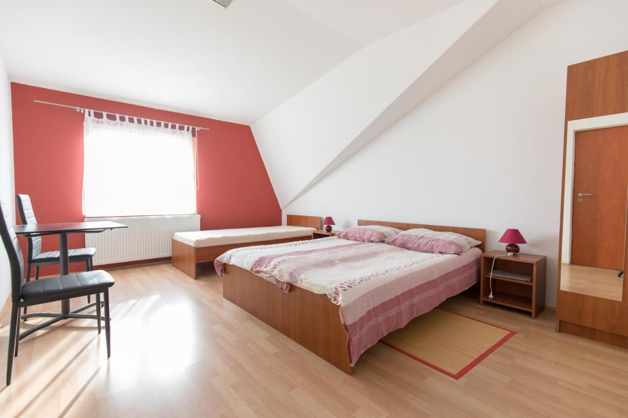 Guesthouse Capistro Bilje Екстер'єр фото