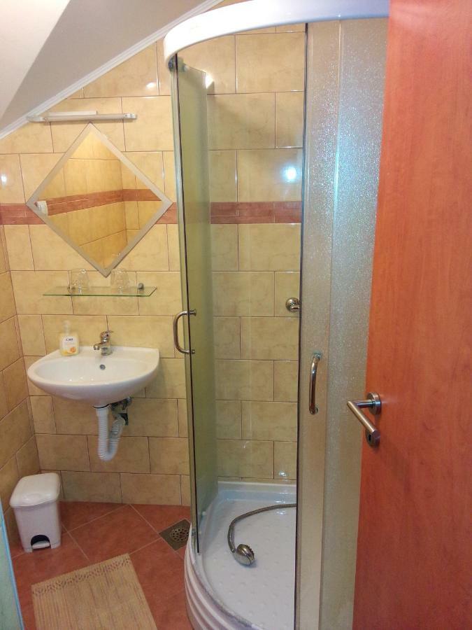 Guesthouse Capistro Bilje Екстер'єр фото